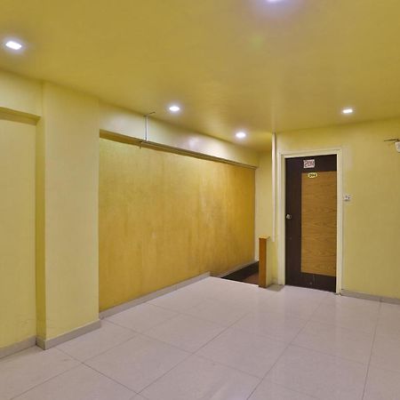 Spot On Hotel Shreeji Palace Ahmadabad Zewnętrze zdjęcie
