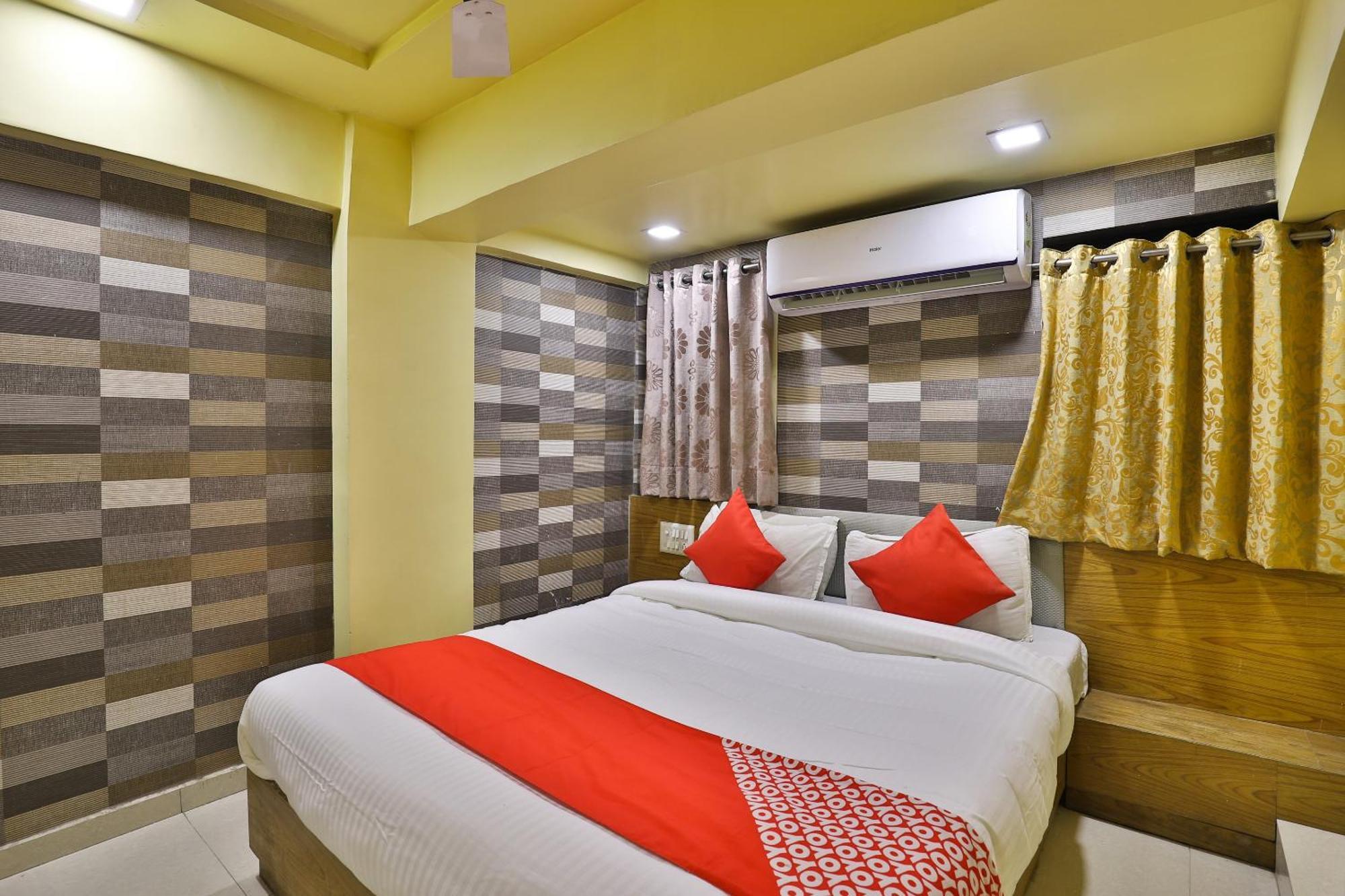 Spot On Hotel Shreeji Palace Ahmadabad Zewnętrze zdjęcie